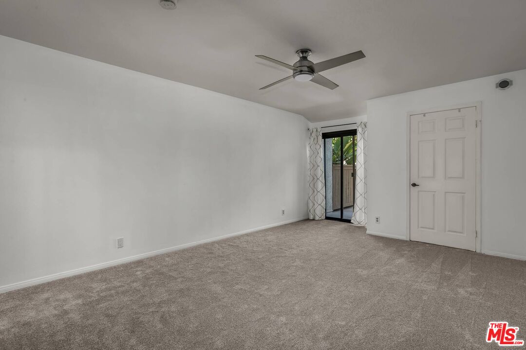 8601 Falmouth Ave Unit: 215