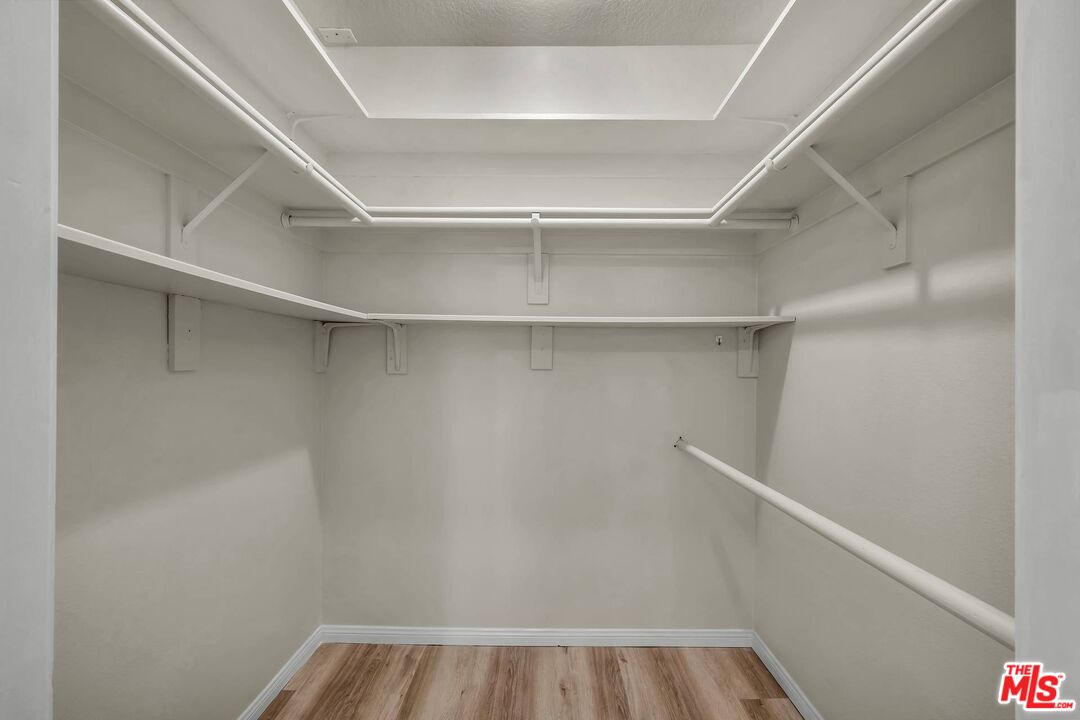 8601 Falmouth Ave Unit: 215