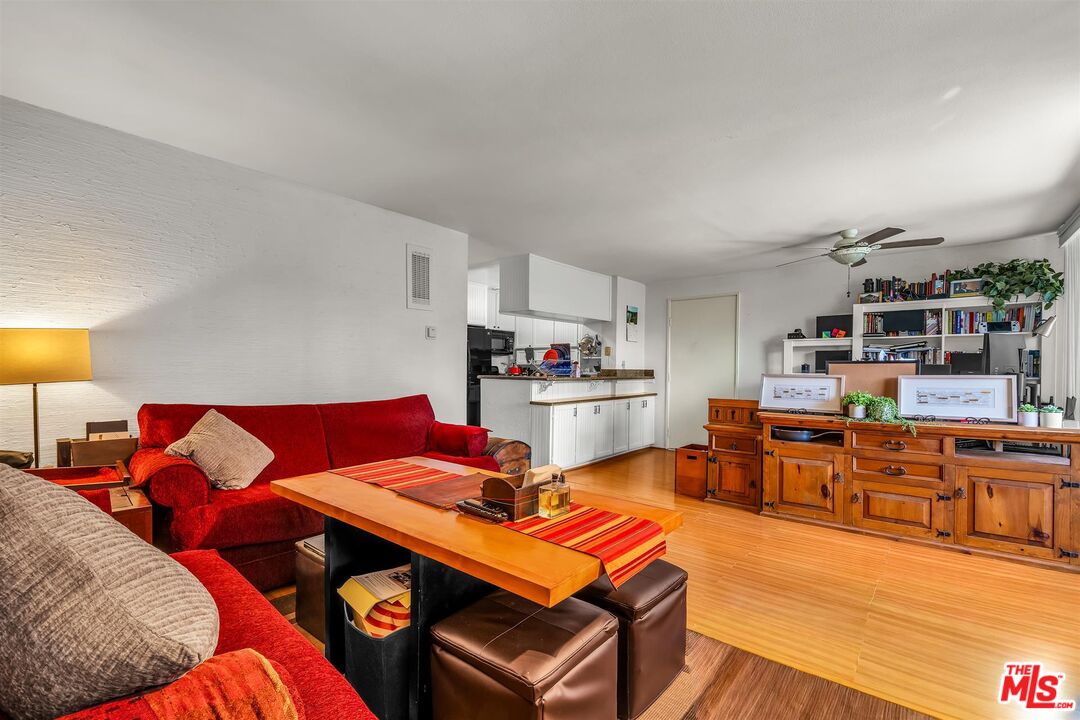 6305 Green Valley Cir Unit: 213