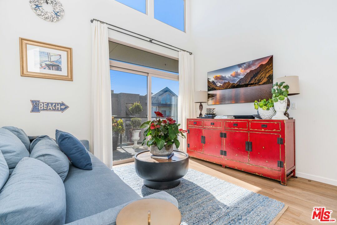 13044 Pacific Promenade Prome Unit: 424