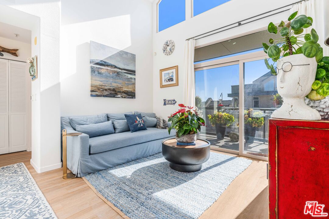 13044 Pacific Promenade Prome Unit: 424