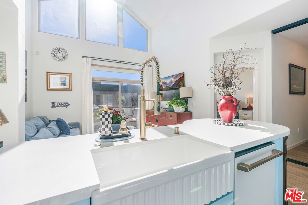 13044 Pacific Promenade Prome Unit: 424