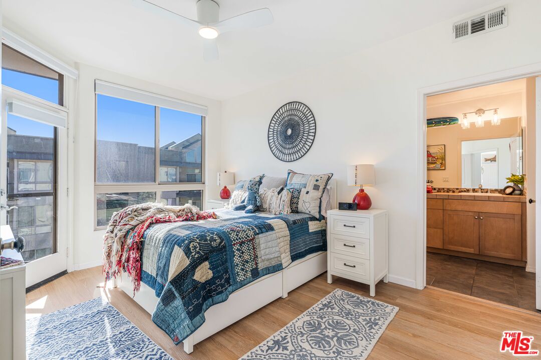 13044 Pacific Promenade Prome Unit: 424