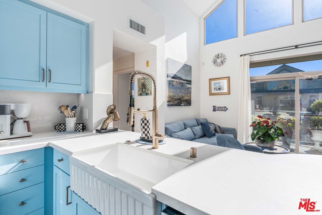 13044 Pacific Promenade Prome Unit: 424