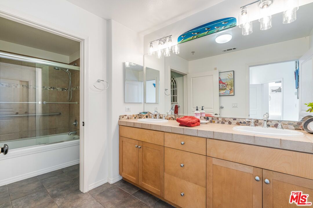 13044 Pacific Promenade Prome Unit: 424