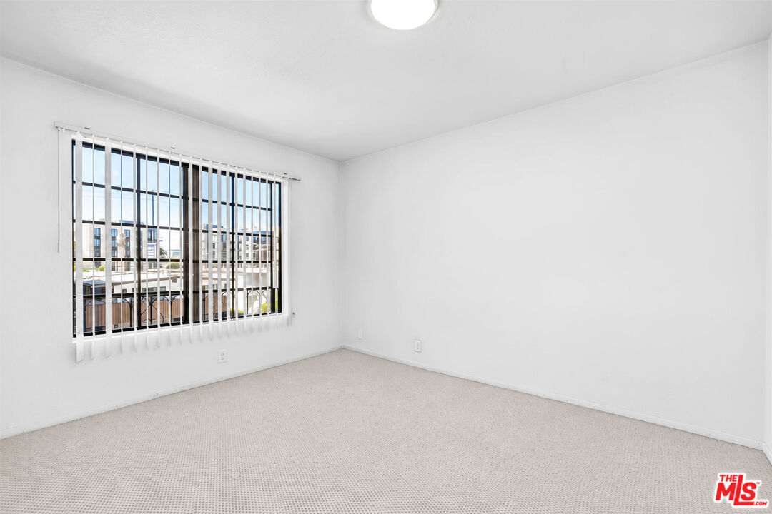 3618 Keystone Ave Unit: 1