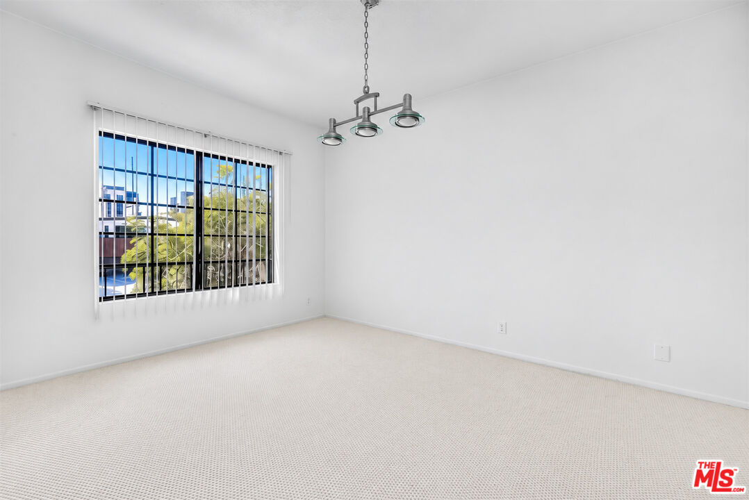 3618 Keystone Ave Unit: 1