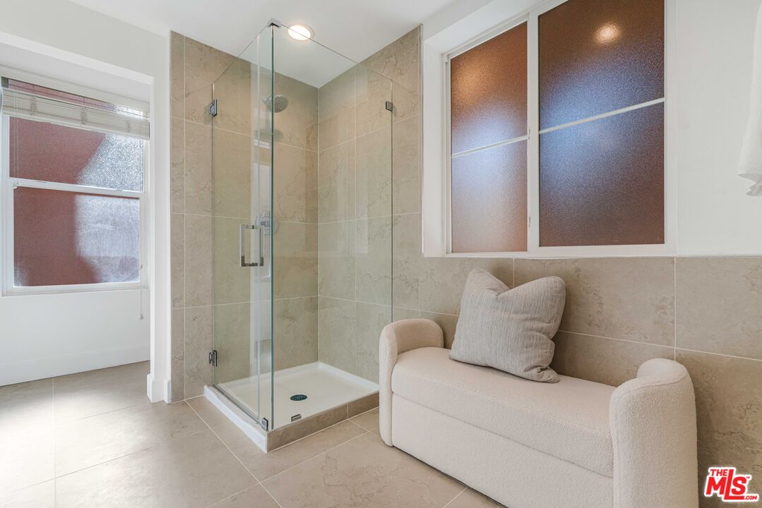 6020 Seabluff Dr Unit: 114