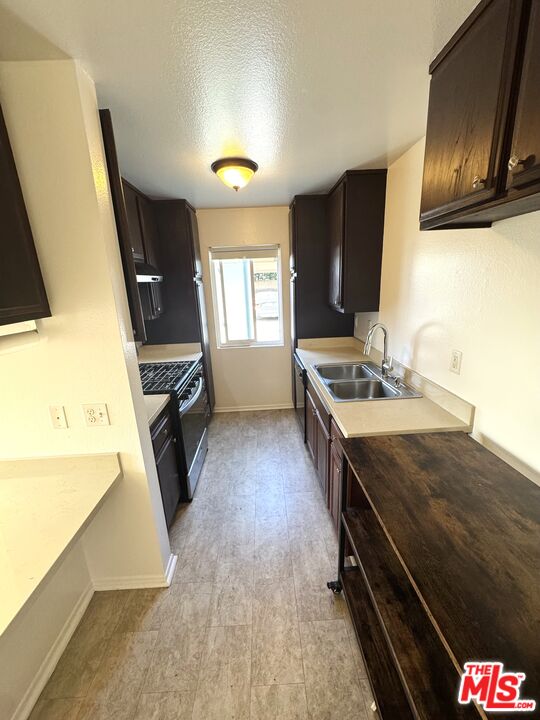 3845 Westwood Blvd Unit: 2