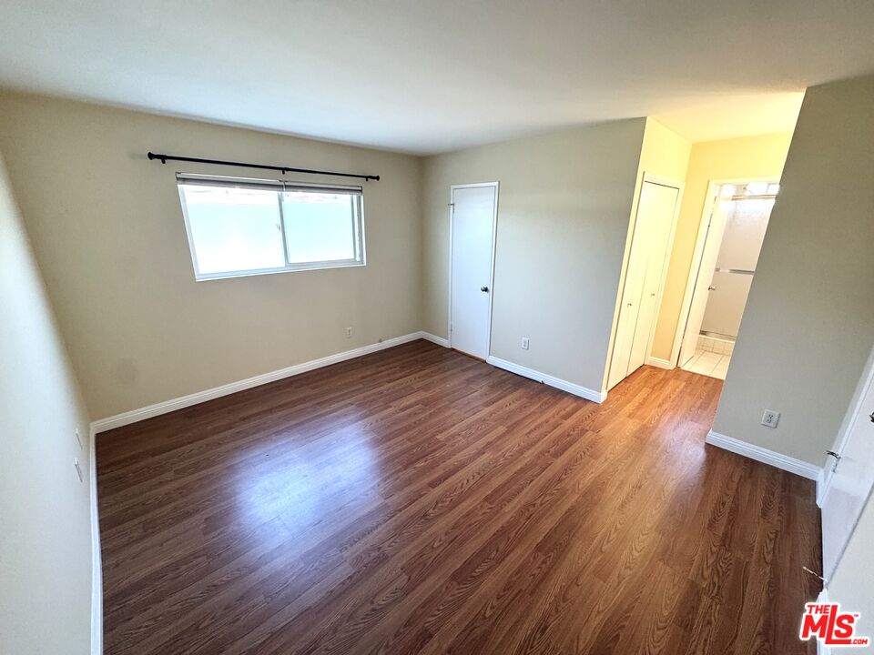 3845 Westwood Blvd Unit: 2