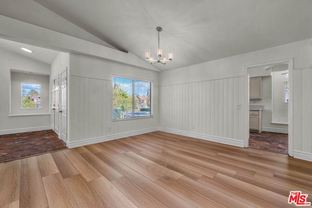 455 Kennerick Ln