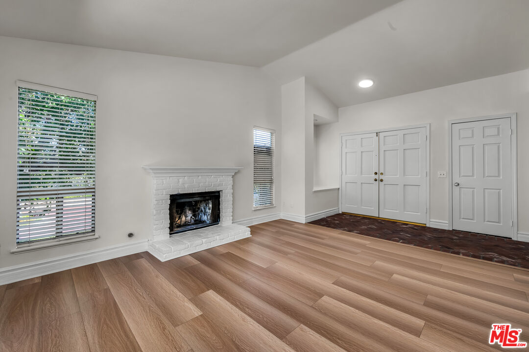 455 Kennerick Ln