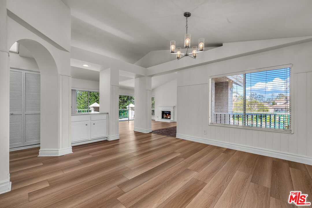 455 Kennerick Ln