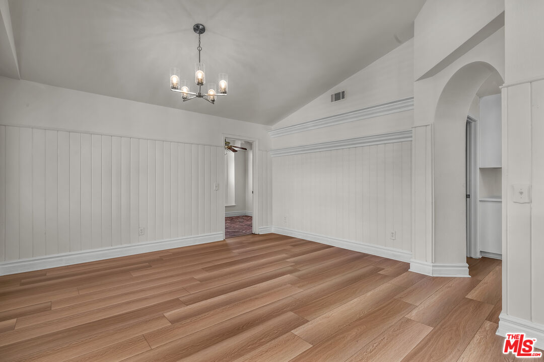 455 Kennerick Ln