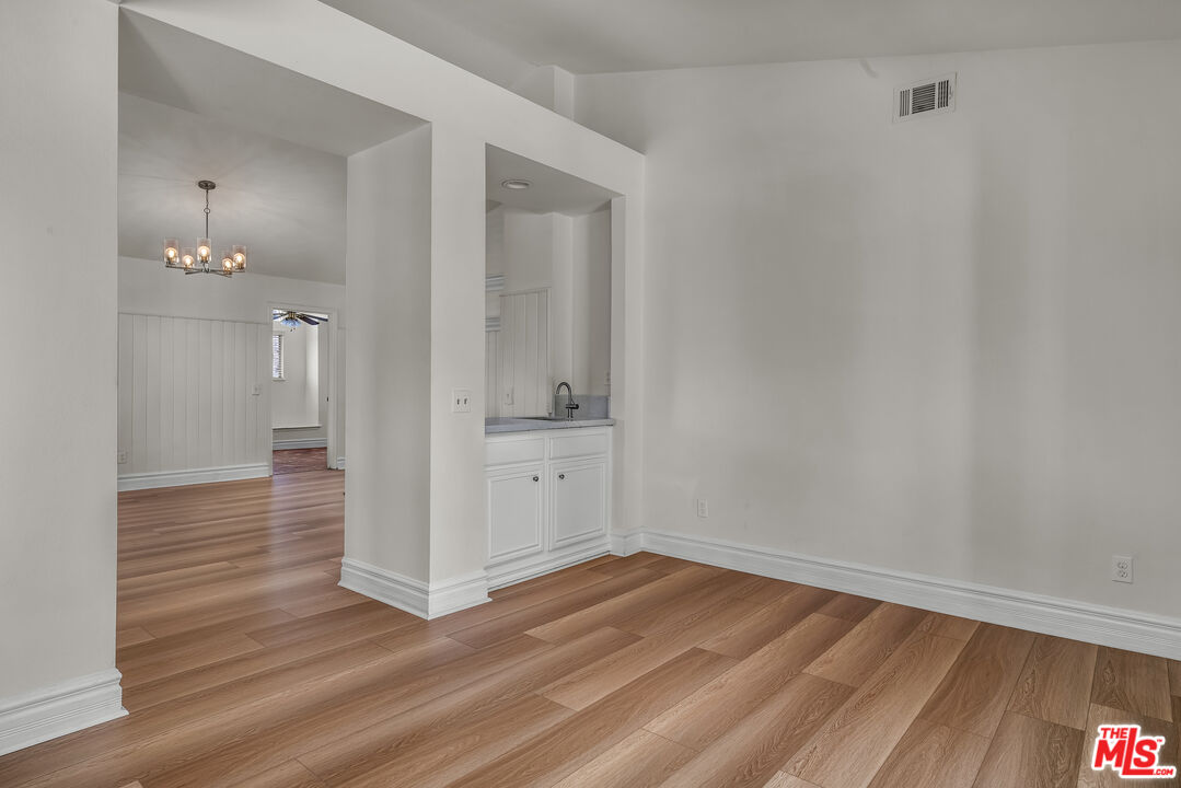 455 Kennerick Ln