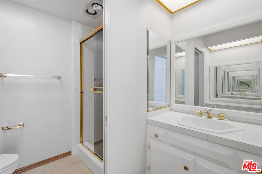 13065 Mindanao Way Unit: 8