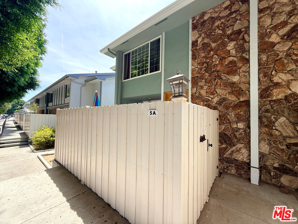 5215 Sepulveda Blvd Unit: 5A