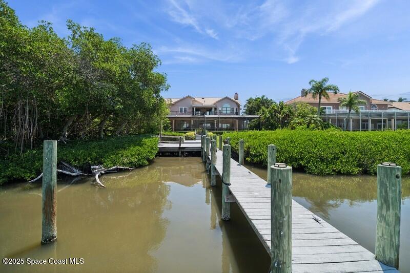 484 Lanternback Island Drive