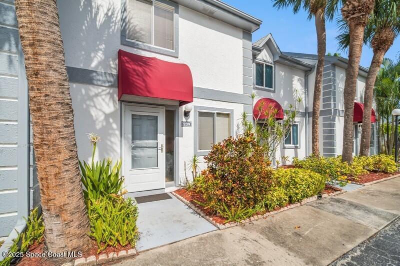 239 Seaport Boulevard, T79