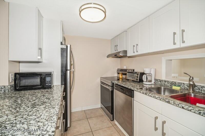 239 Seaport Boulevard, T79