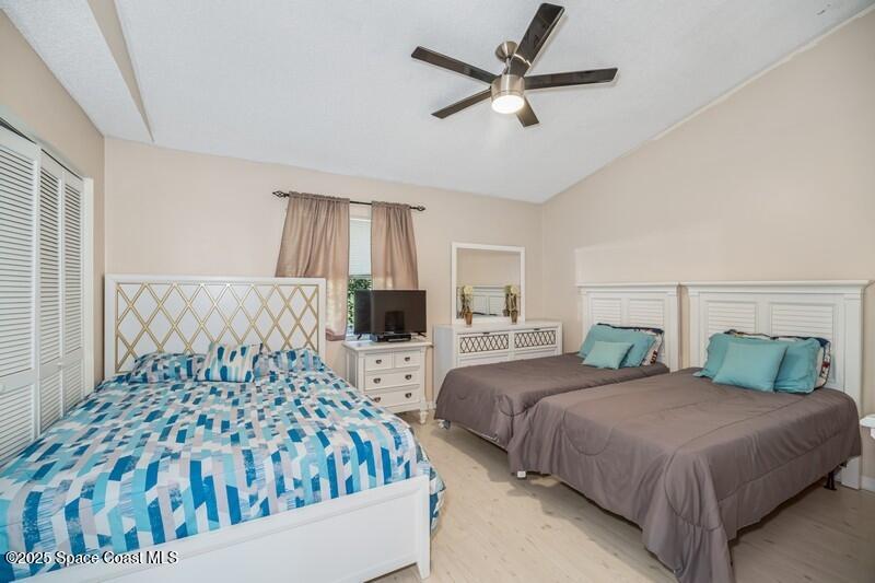 239 Seaport Boulevard, T79