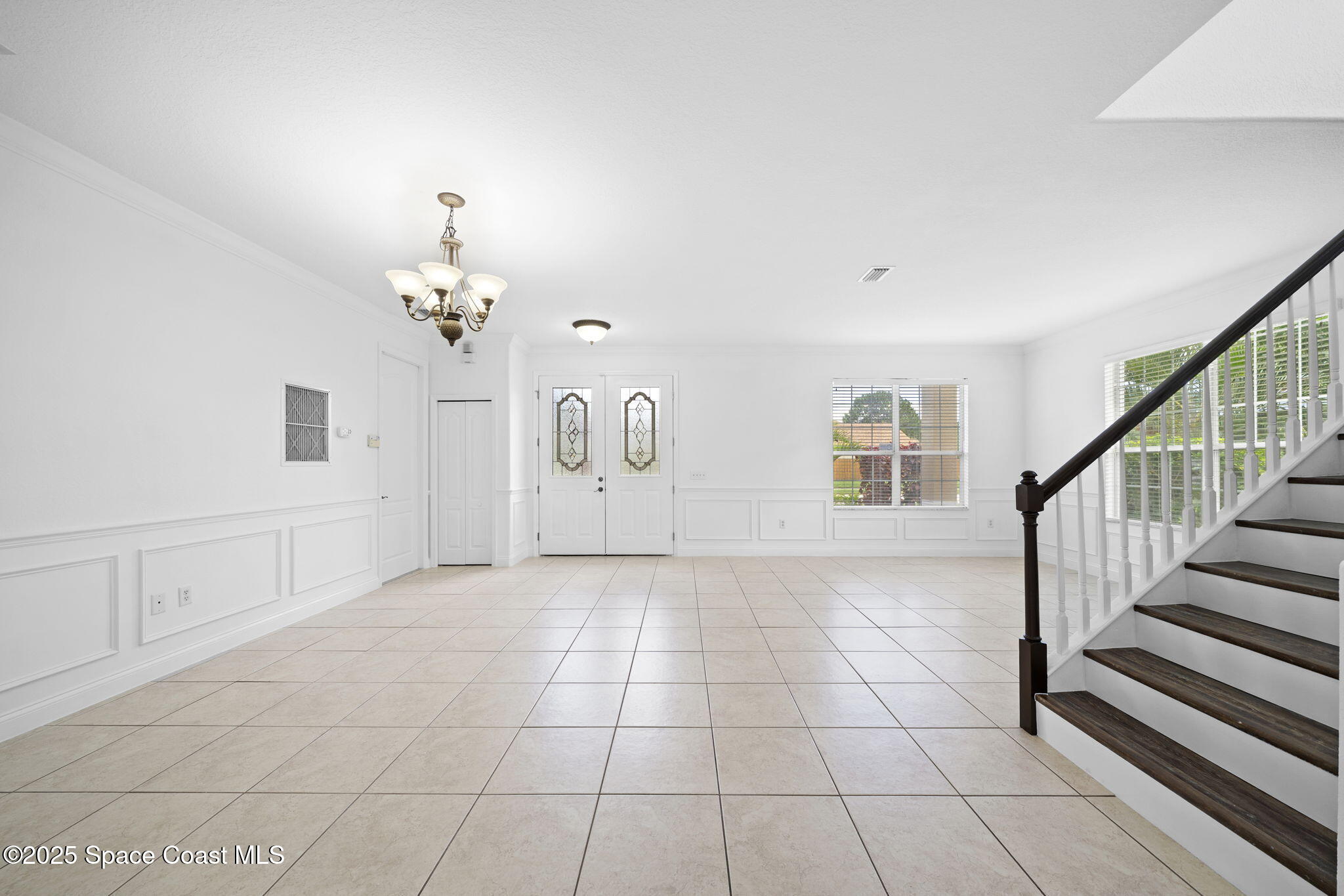 504 Glenbrook Circle