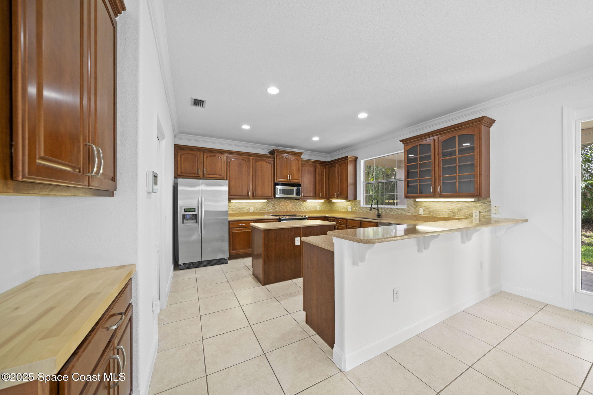 504 Glenbrook Circle