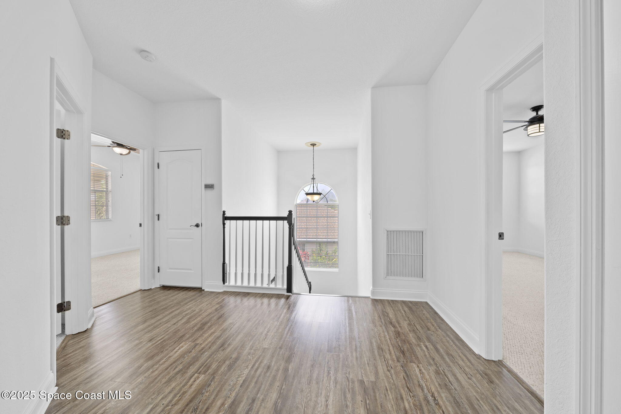 504 Glenbrook Circle