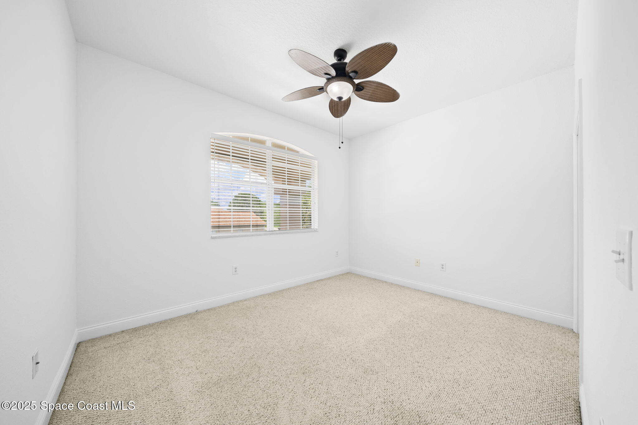 504 Glenbrook Circle