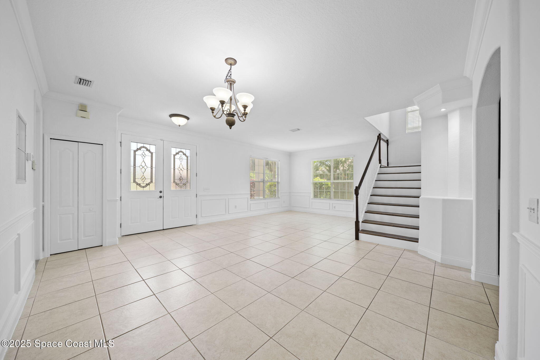 504 Glenbrook Circle