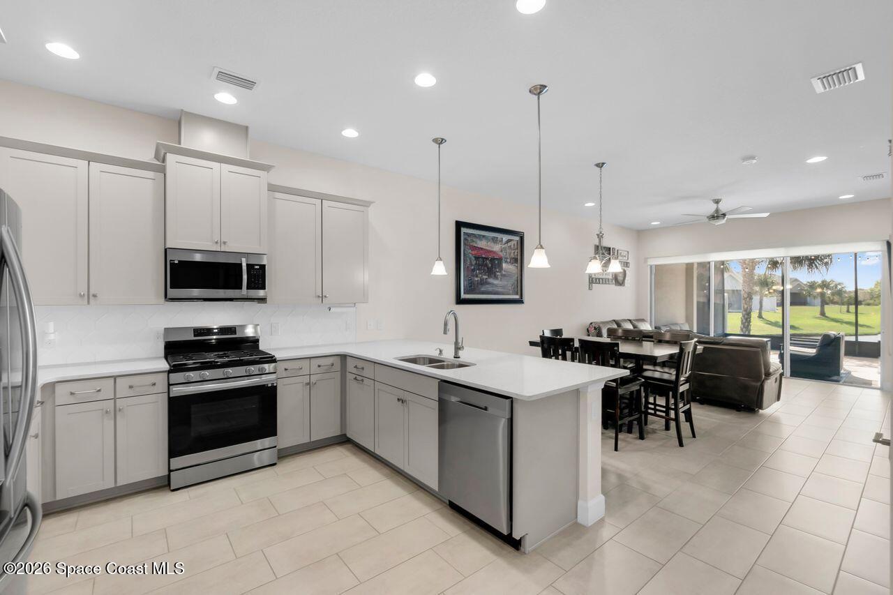 8124 Cache Creek Lane