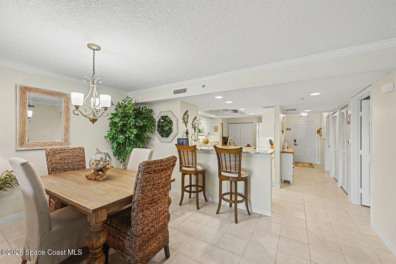 8941 Lake Drive 202
