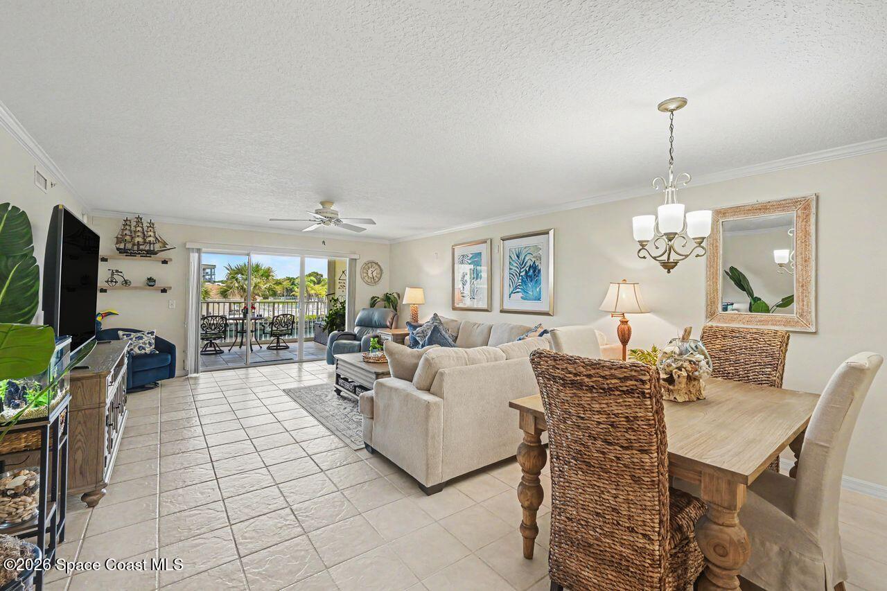 8941 Lake Drive 202