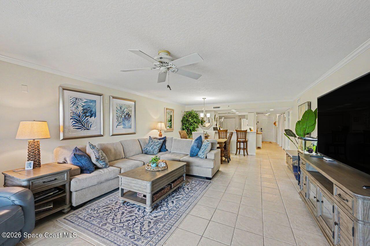 8941 Lake Drive 202