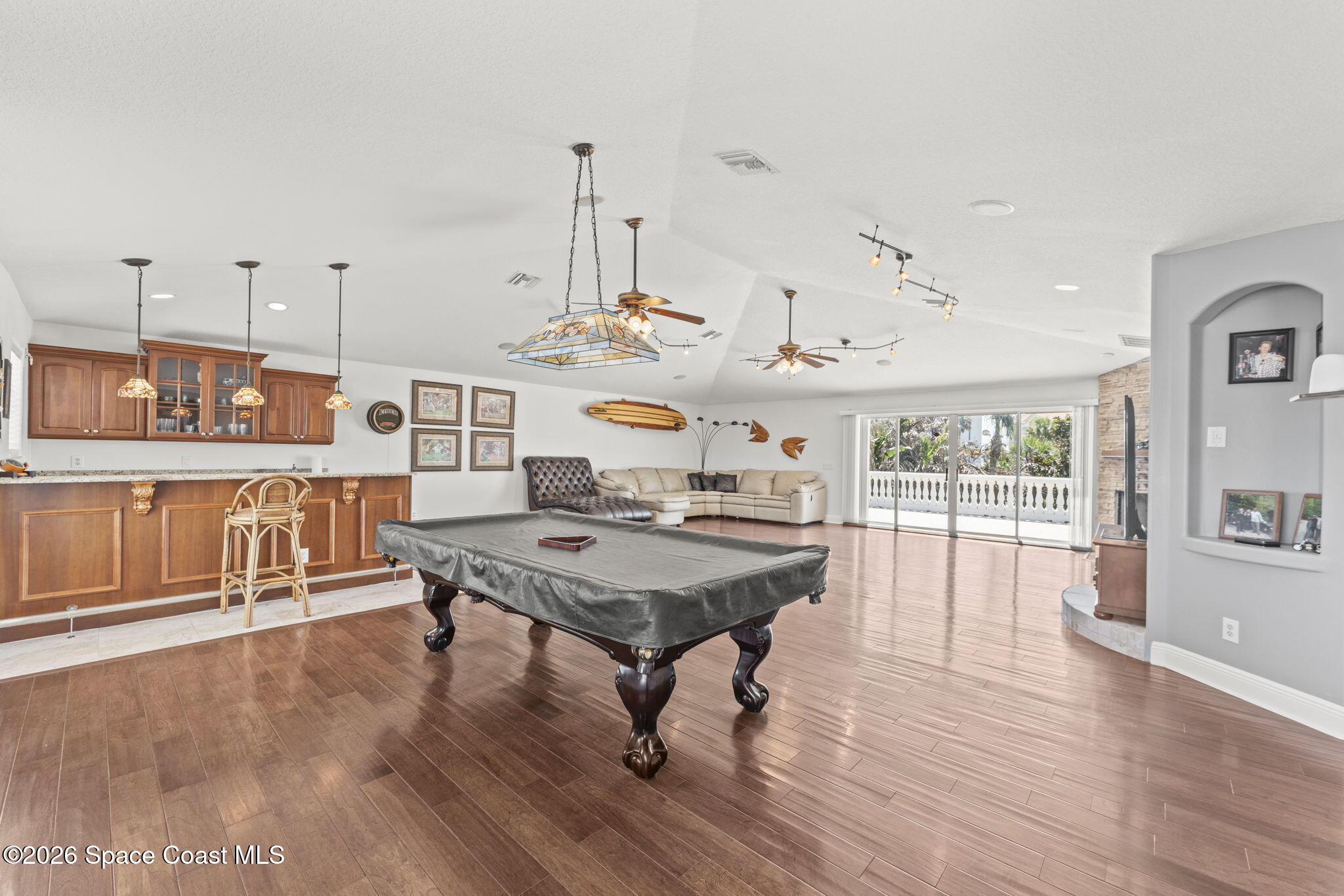 1866 Bel Court