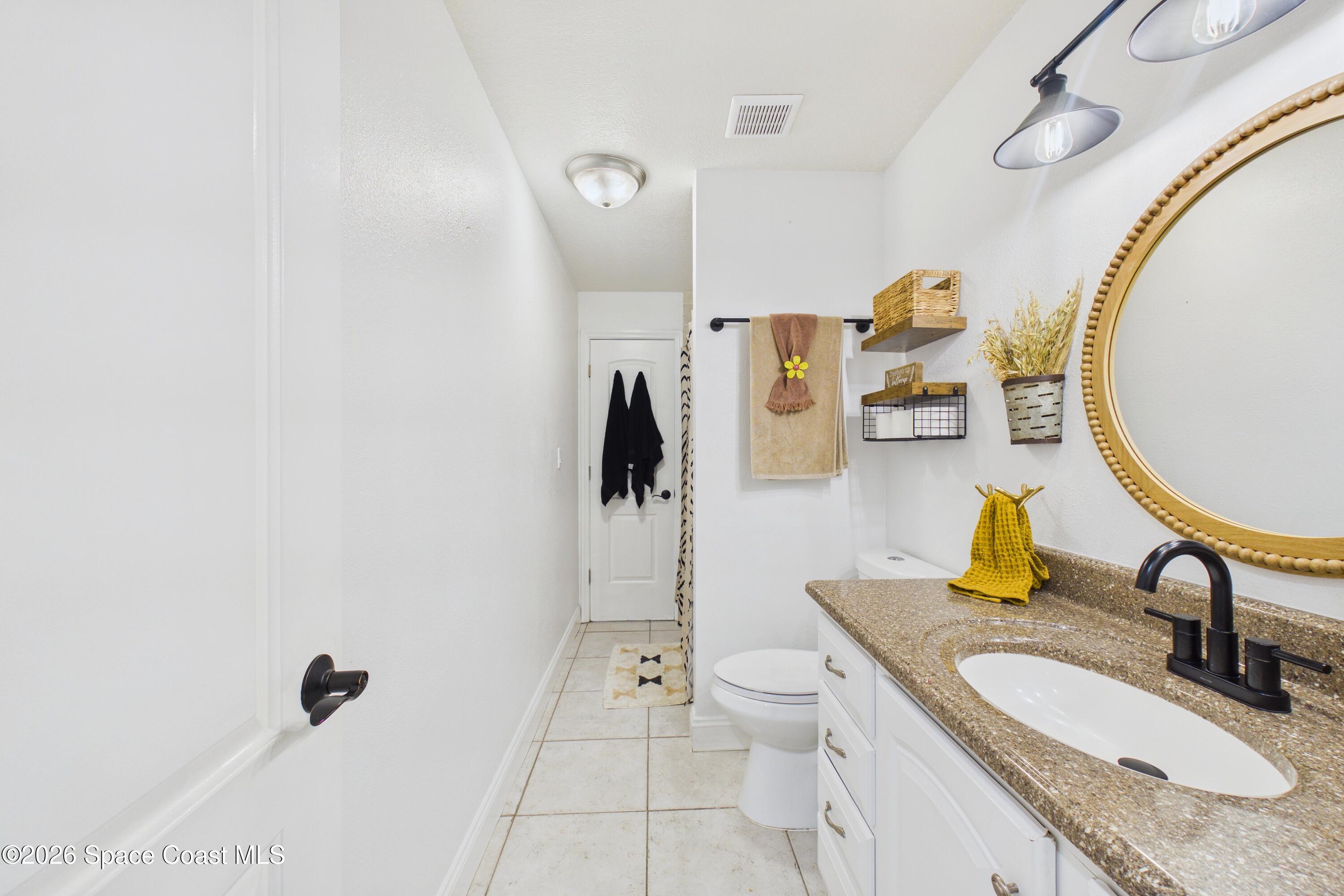 4235 Lee Hall Place