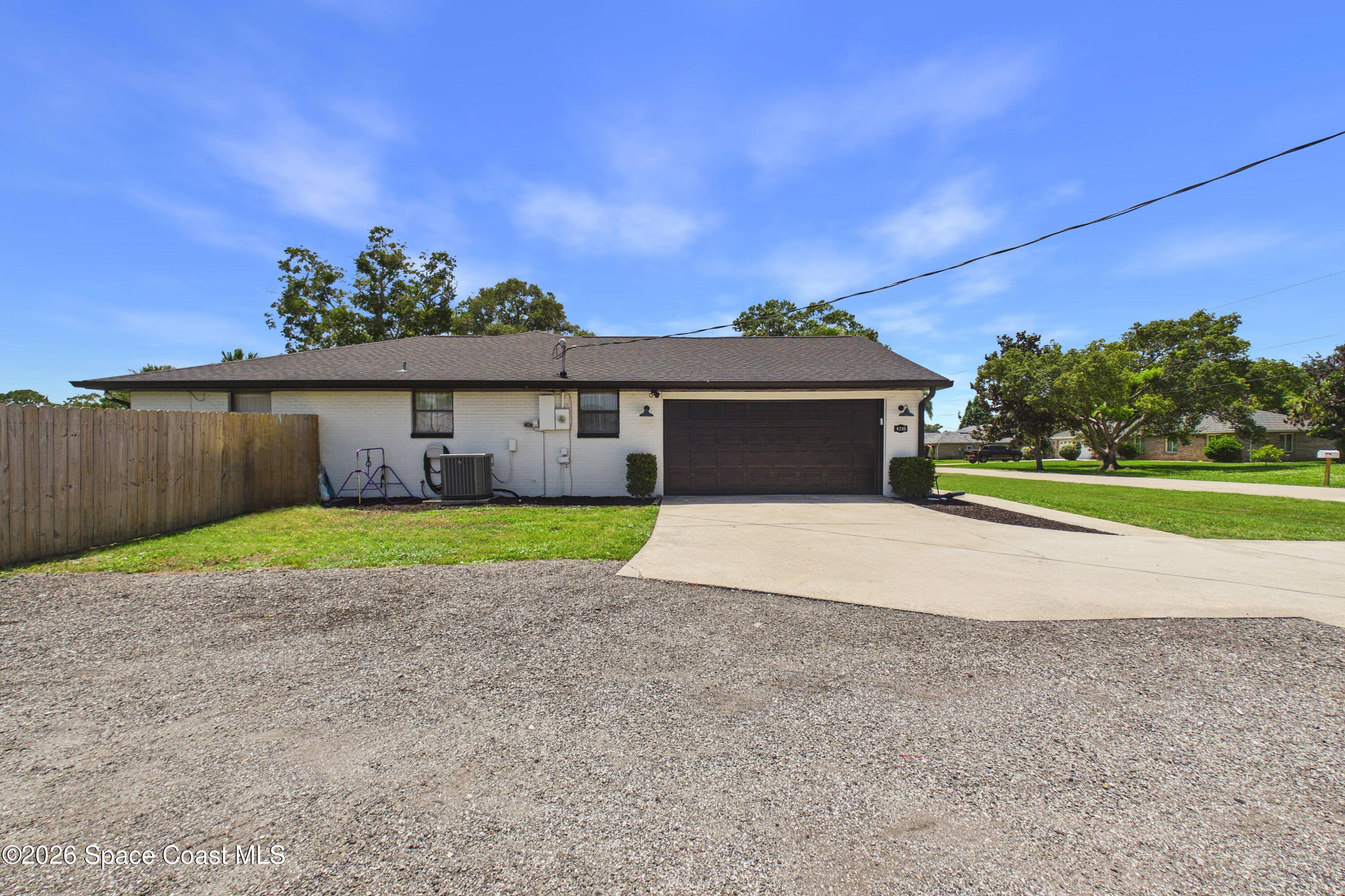 4235 Lee Hall Place