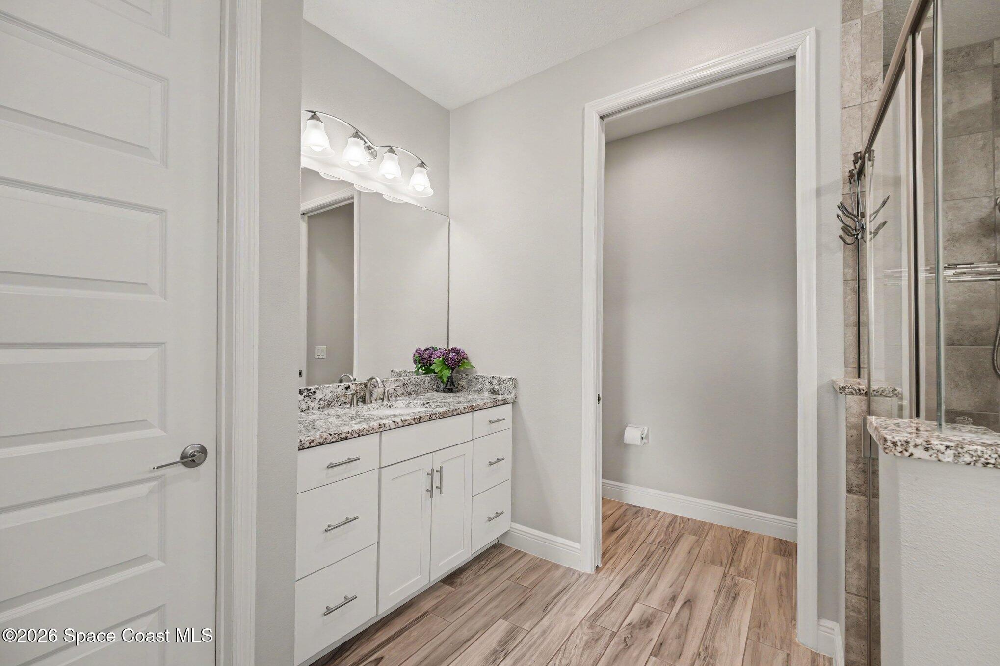 7439 Jazero Place