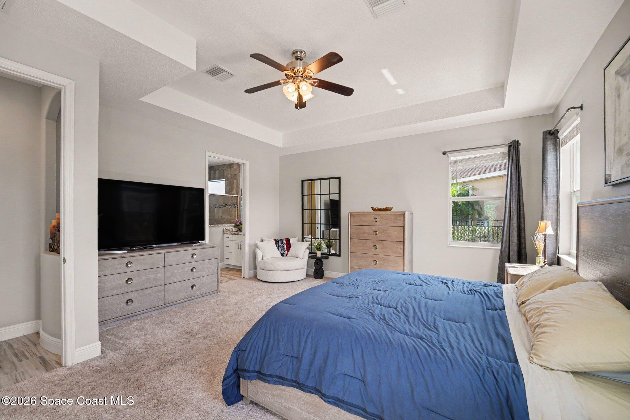 7439 Jazero Place