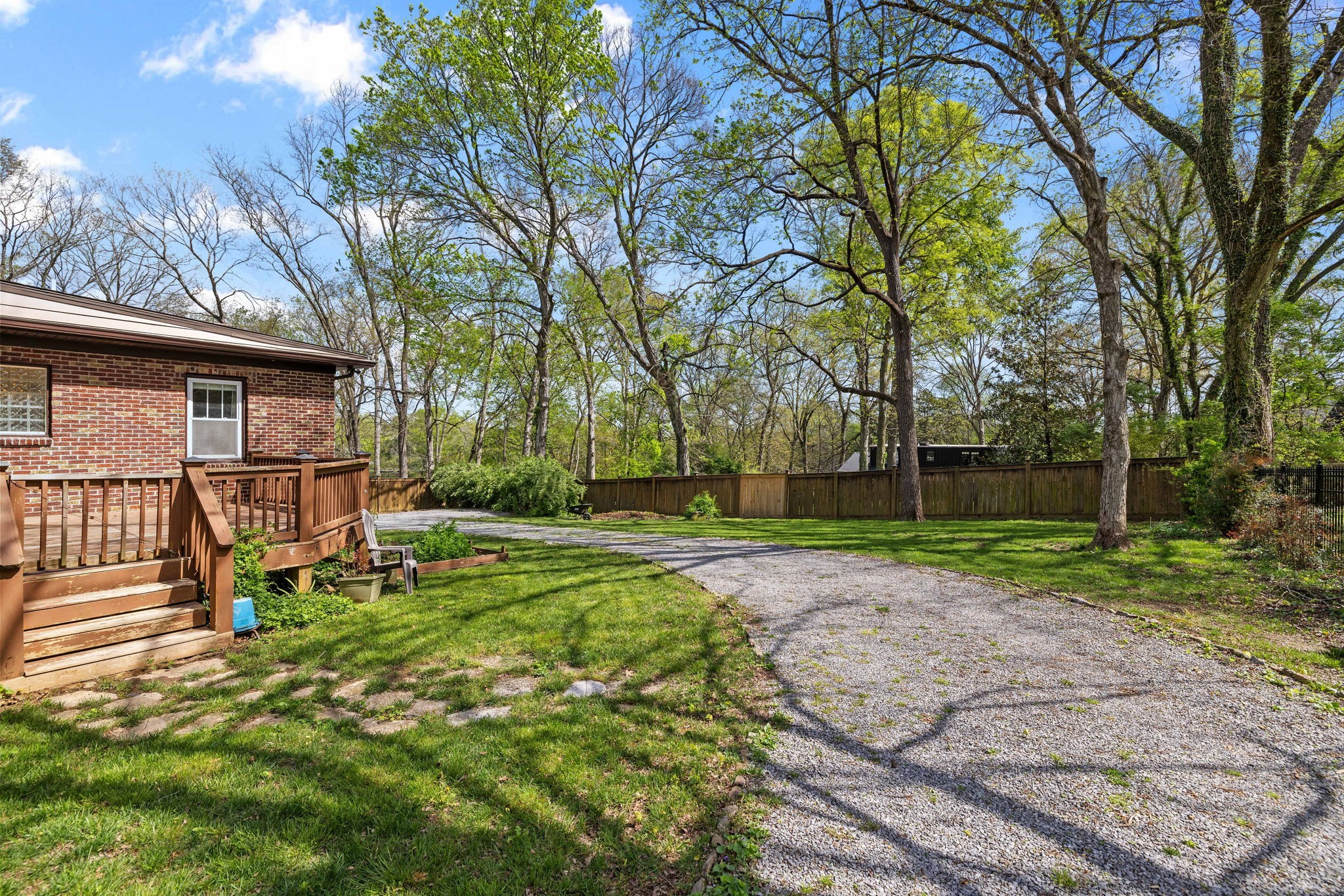 1407 Cardinal Ave