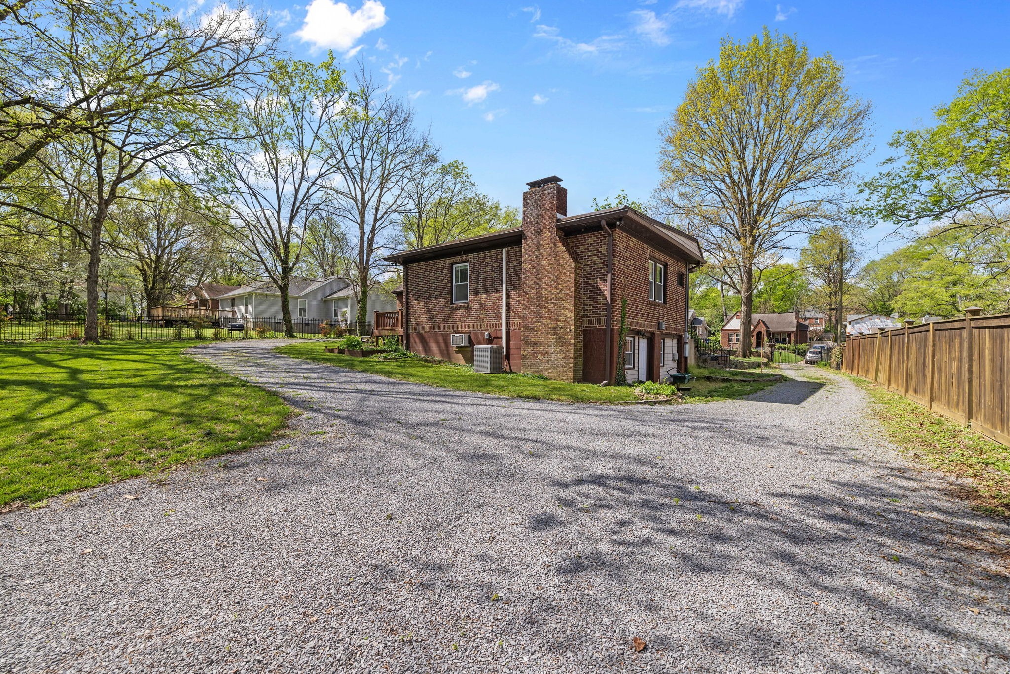1407 Cardinal Ave