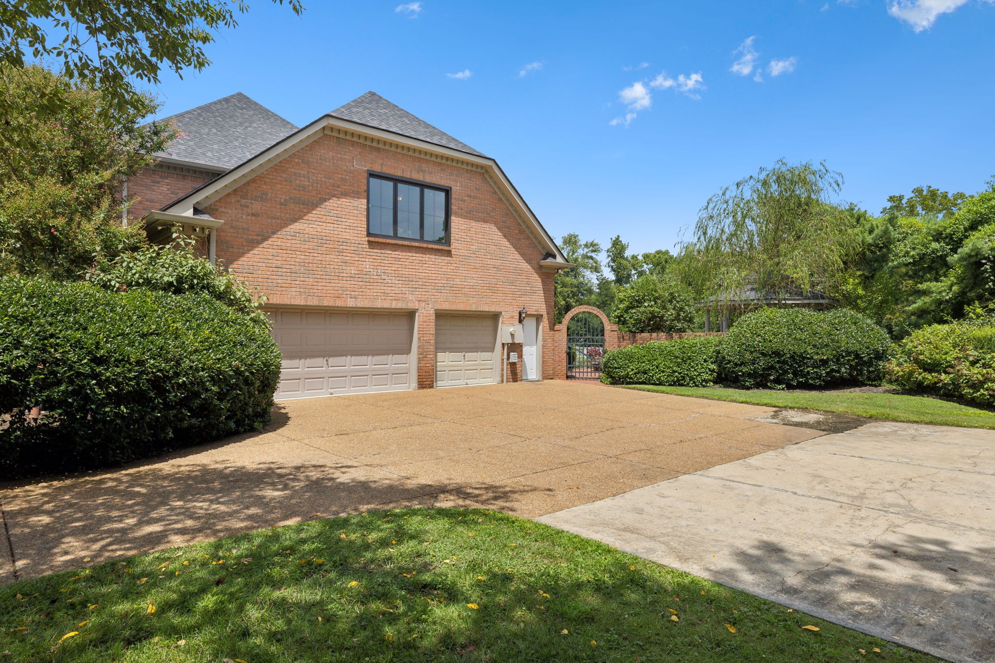 5416 McGavock Rd