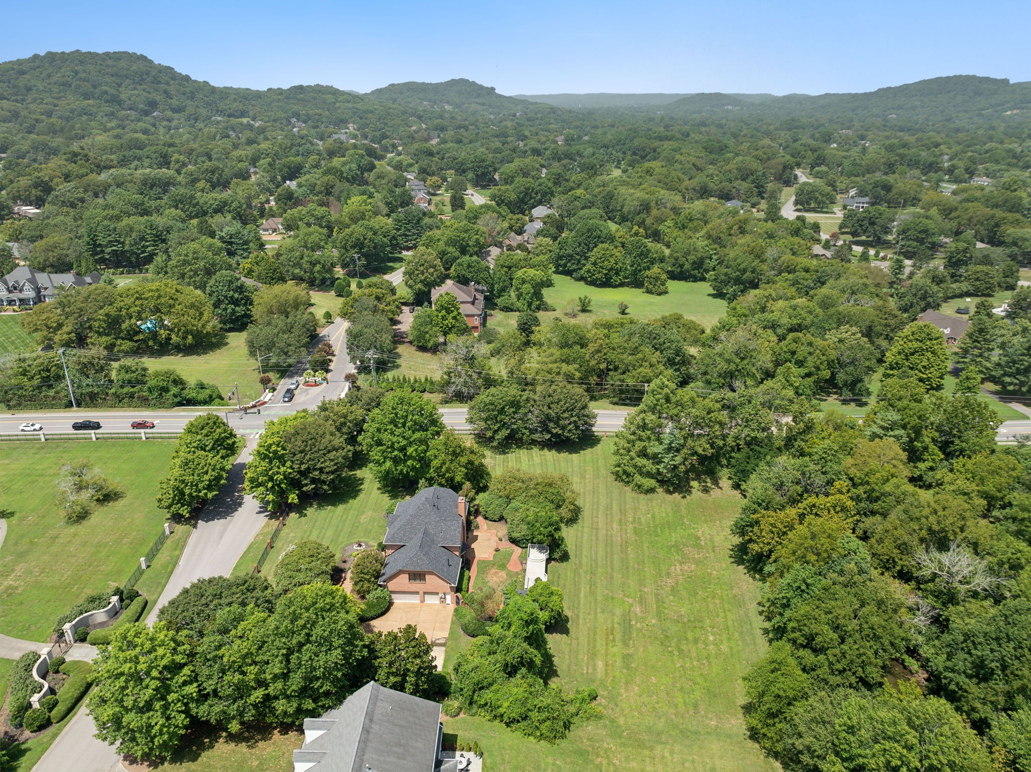 5416 McGavock Rd
