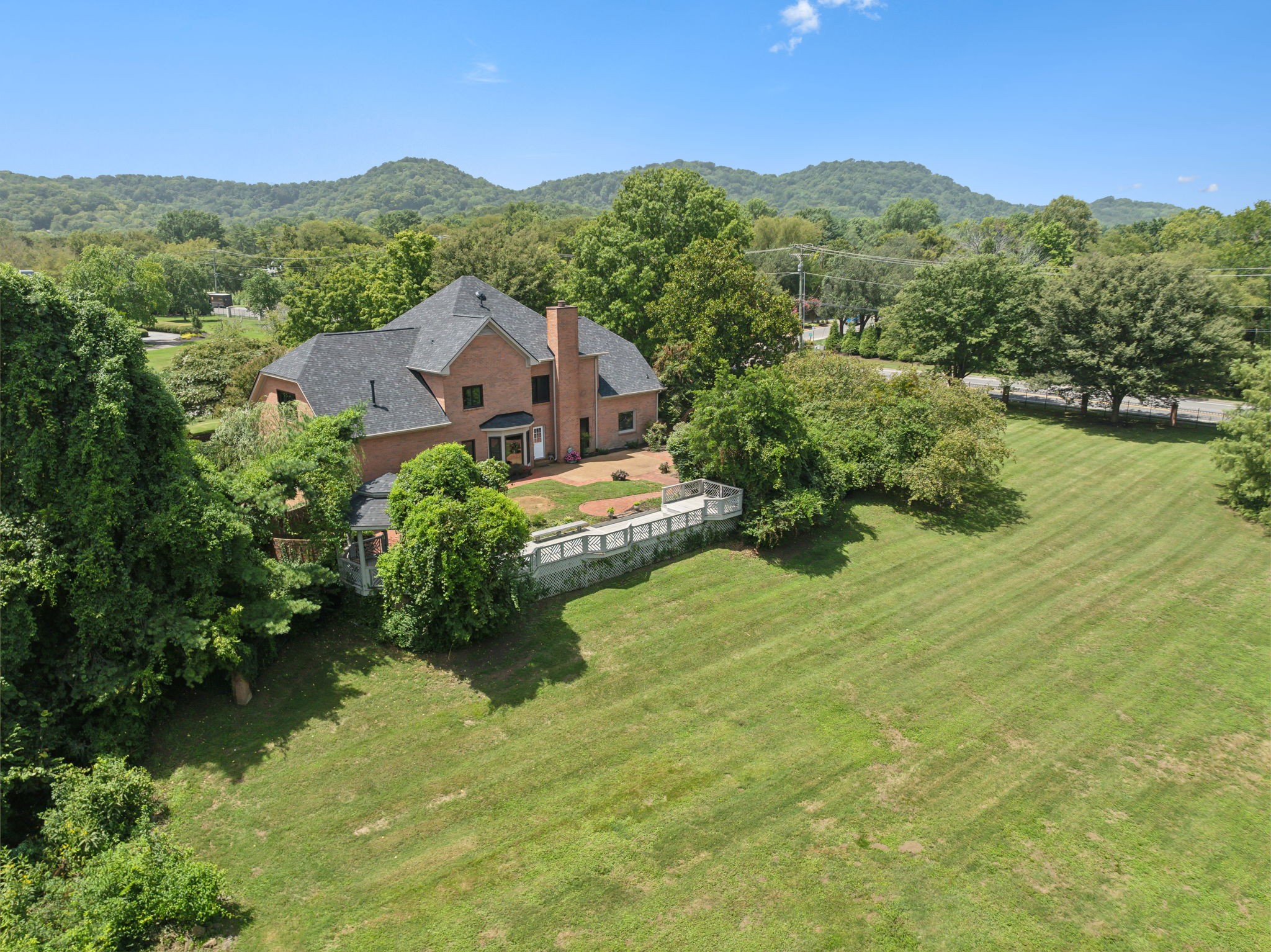 5416 McGavock Rd