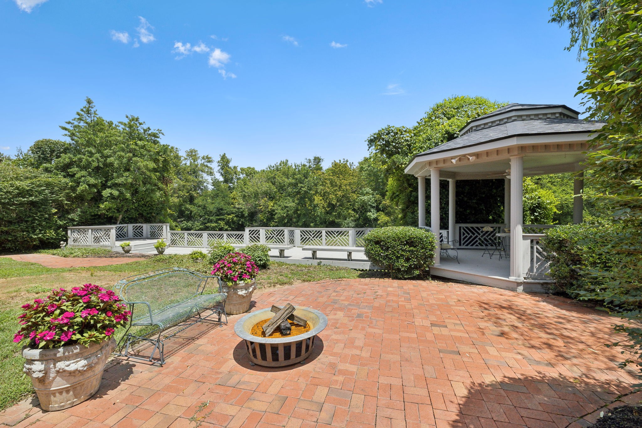 5416 McGavock Rd