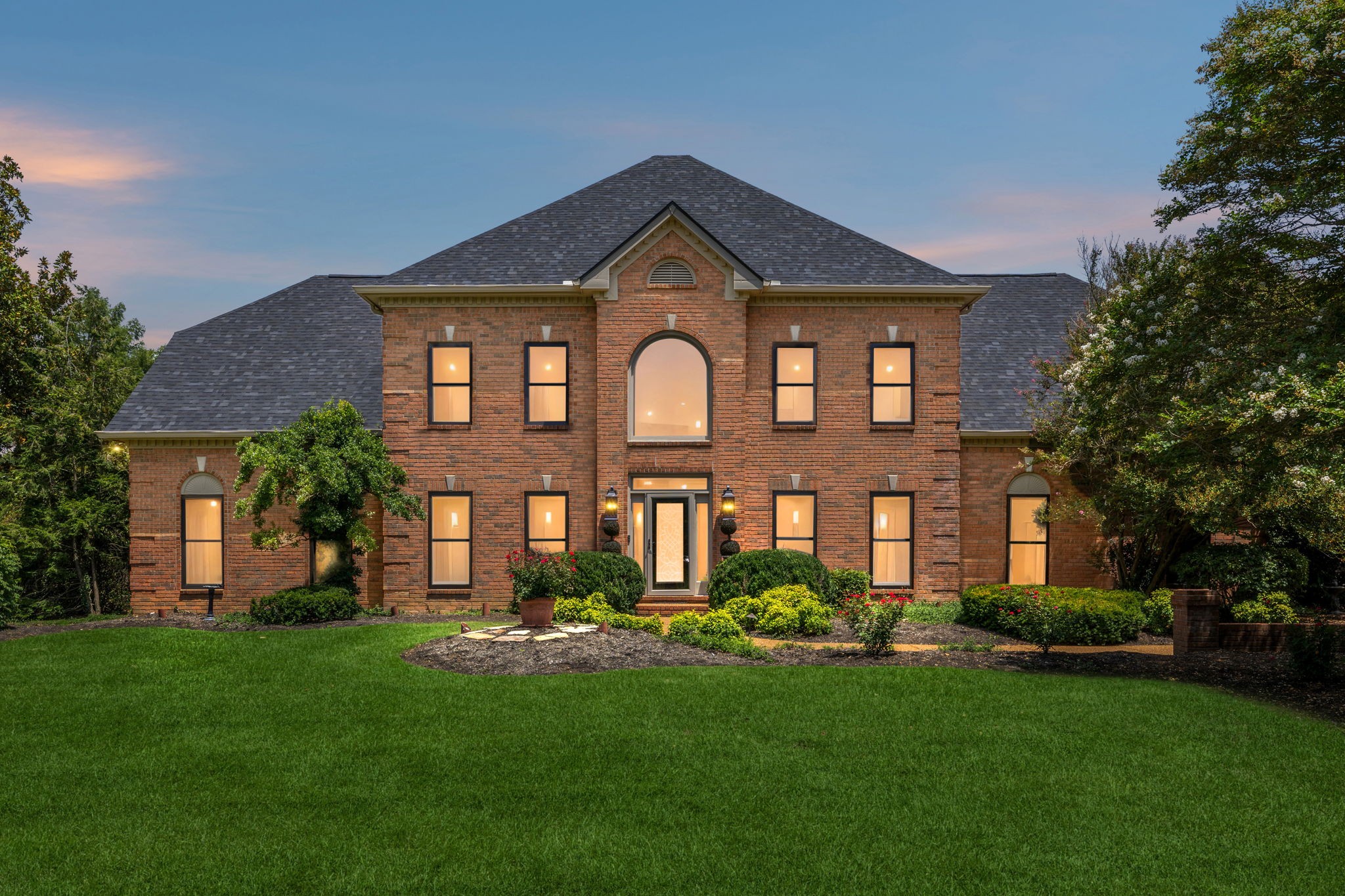 5416 McGavock Rd