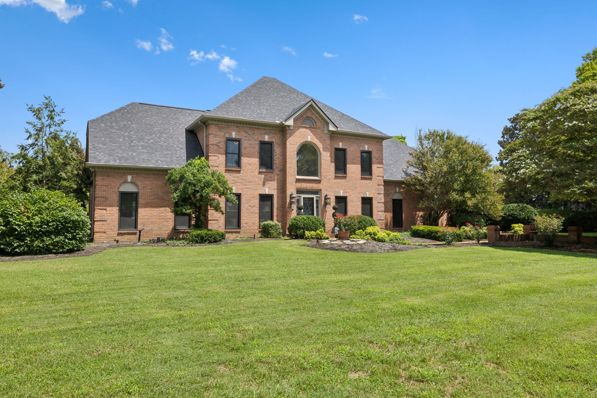 5416 McGavock Rd