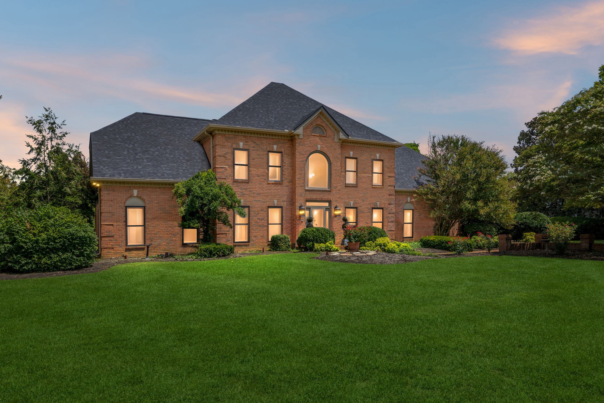 5416 McGavock Rd