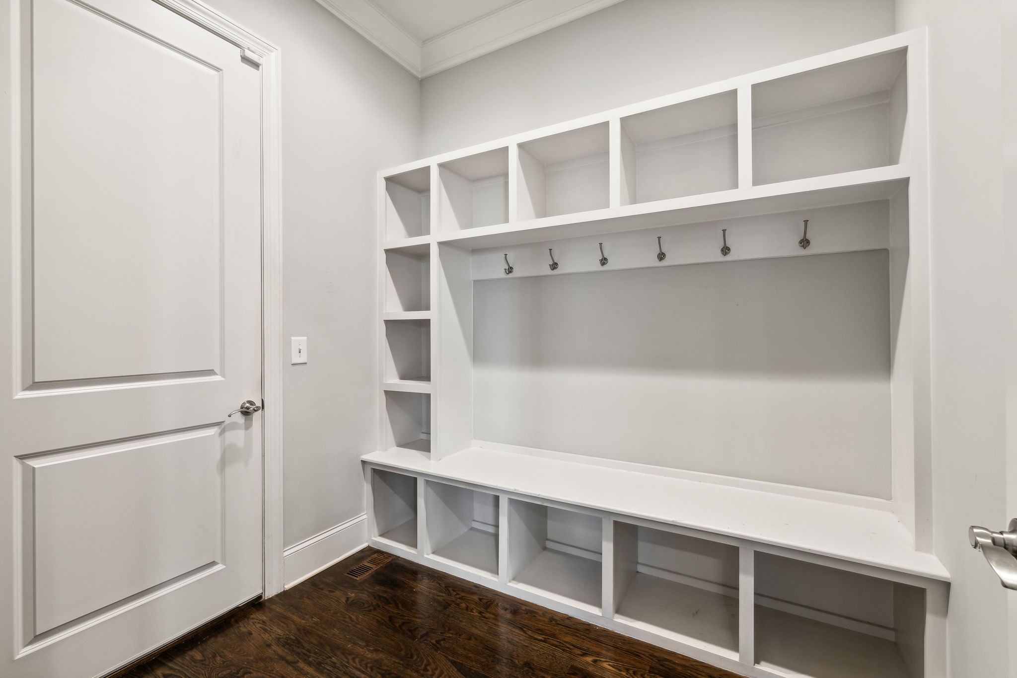 2032 Castleman Dr Unit: A