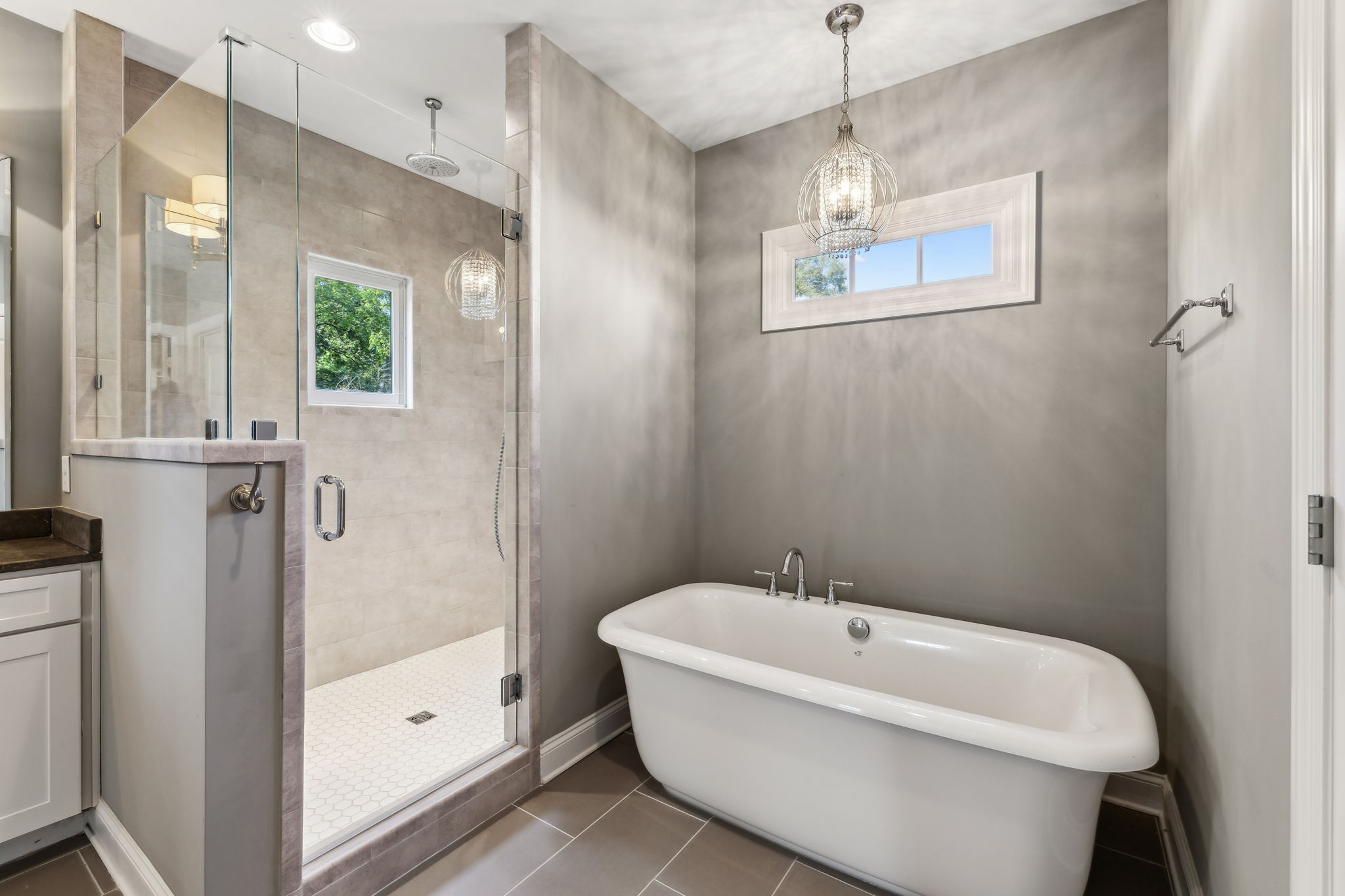 2032 Castleman Dr Unit: A